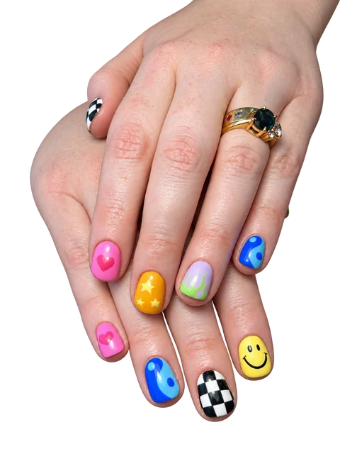 Client with statement nails